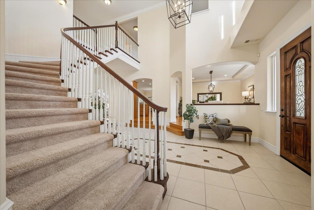 9133 Cedar Ridge Drive