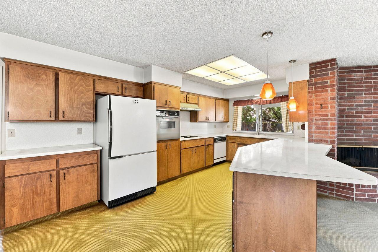 4133 Crondall Drive