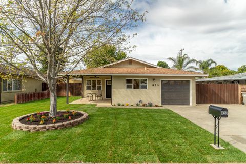 820 Lincoln Street Winters CA 95694