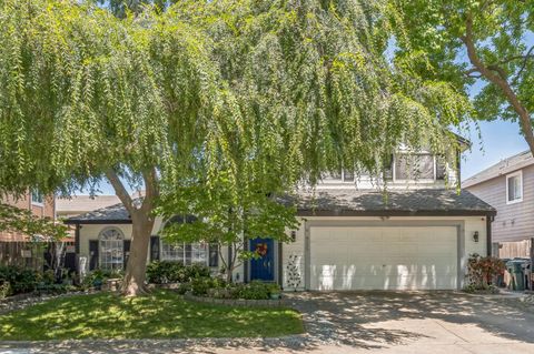 8205 Derbyshire Circle Sacramento CA 95828