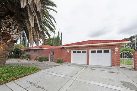 MLS: 225058022