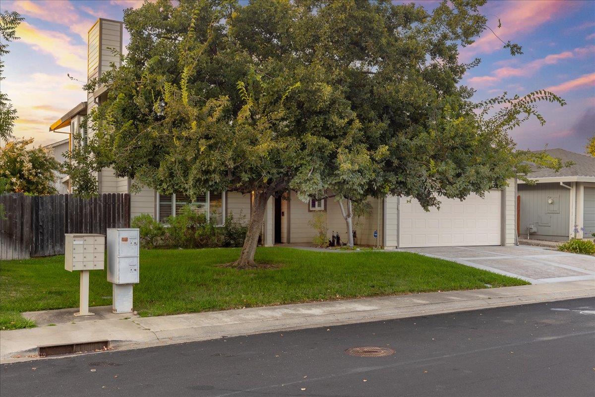 7105 Fall Way