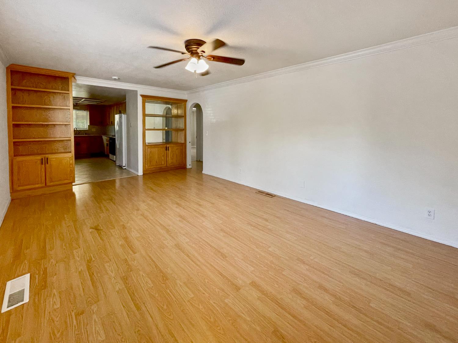 830 Pecan Street