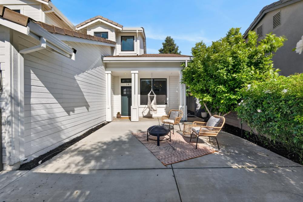 14 Hiller Court