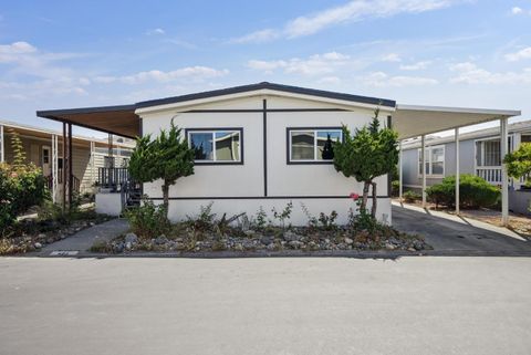 423 Chateau La Salle Drive 423 San Jose CA 95111