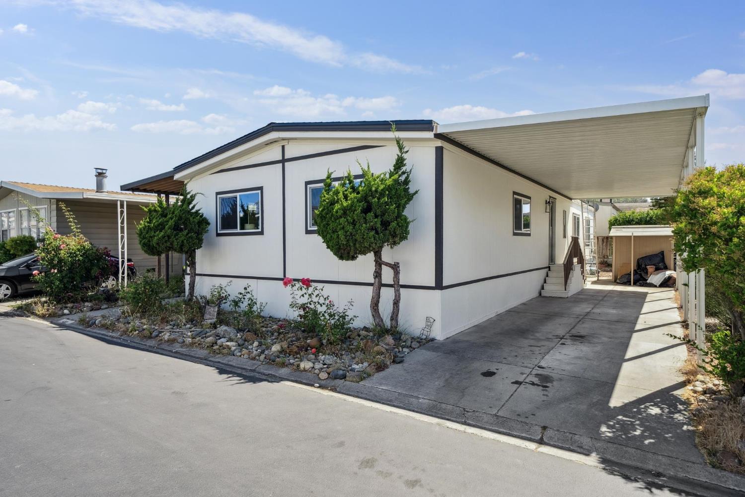 423 Chateau La Salle Drive 423