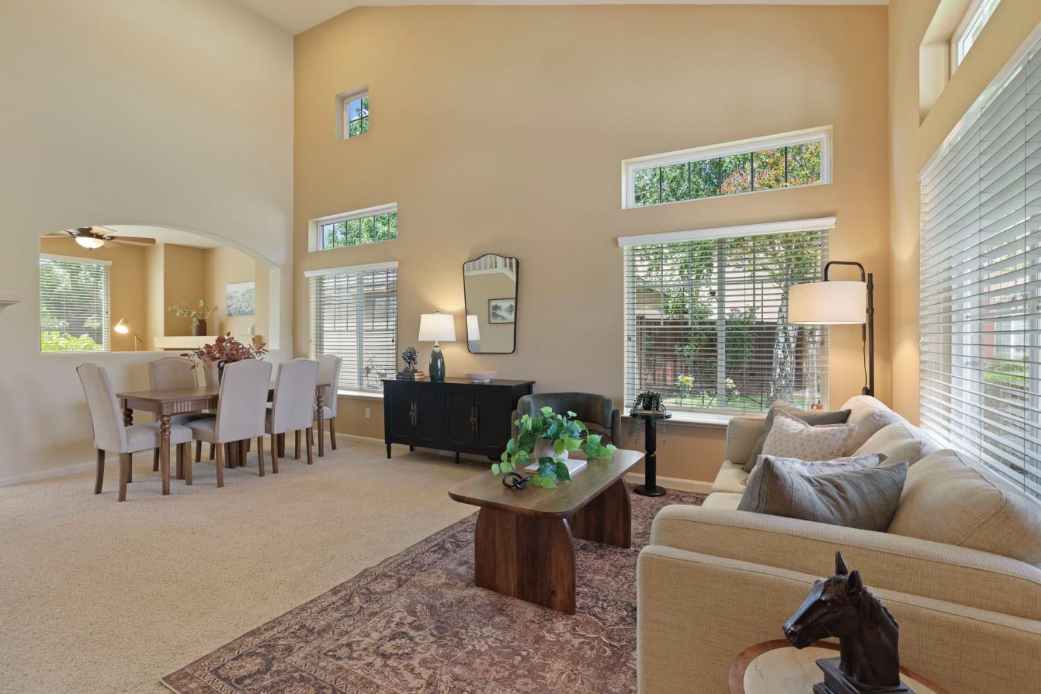 2694 Gelding Lane