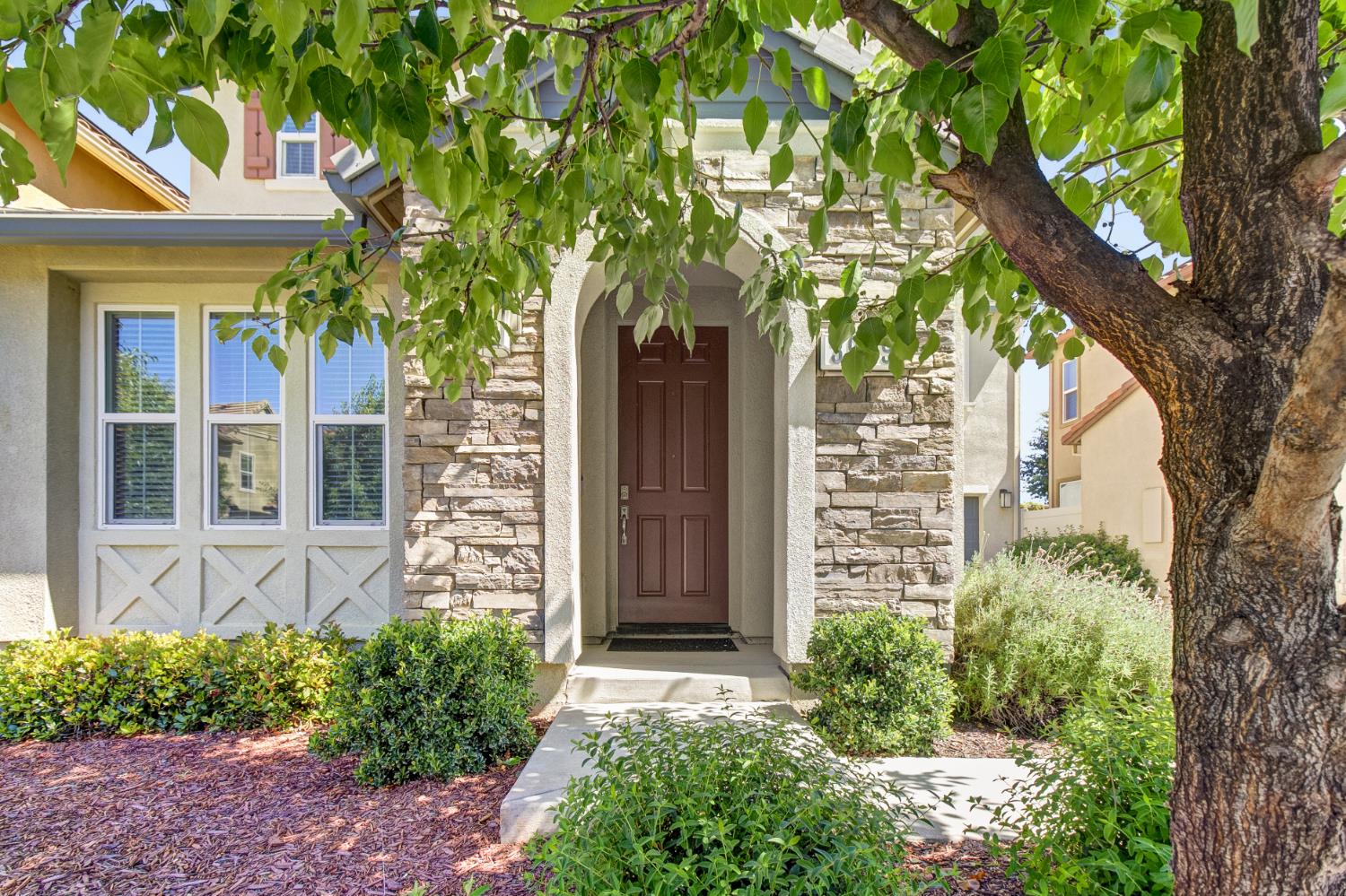 3949 Aristotle Circle