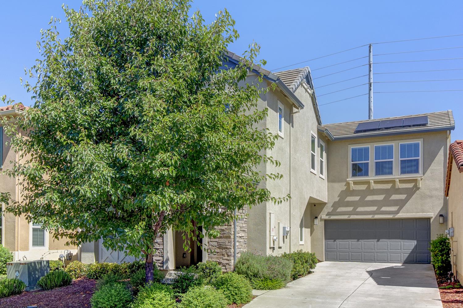 3949 Aristotle Circle