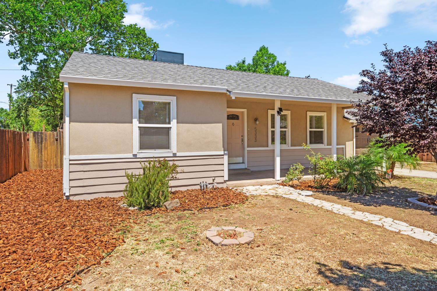 5333 Poplar Boulevard