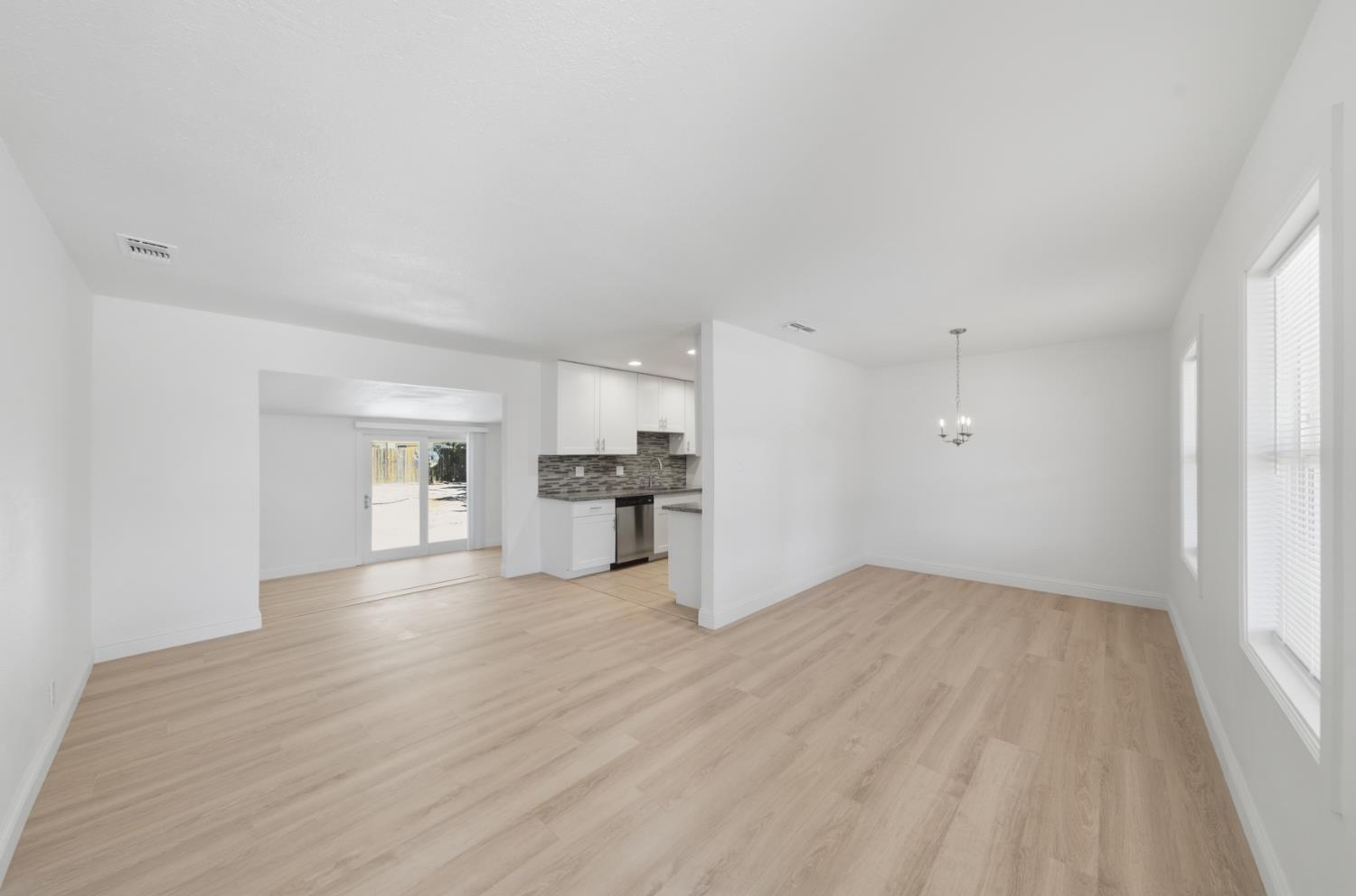 5333 Poplar Boulevard