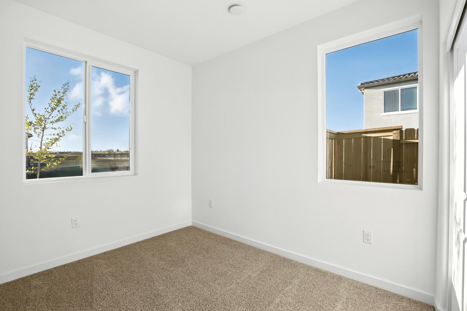 4338 Silver Moss Street
