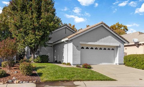 7389 Apple Hollow Loop Roseville CA 95747