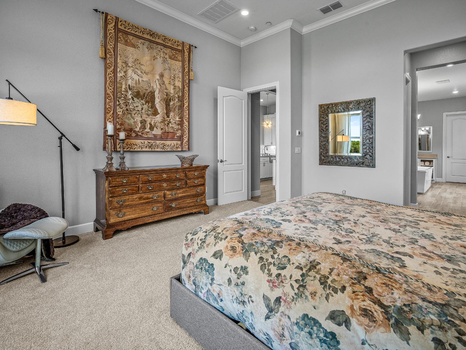 El Dorado Hills, California 95762, United States, 3 Bedrooms Bedrooms, ,4 BathroomsBathrooms,Residential,Pending,191443