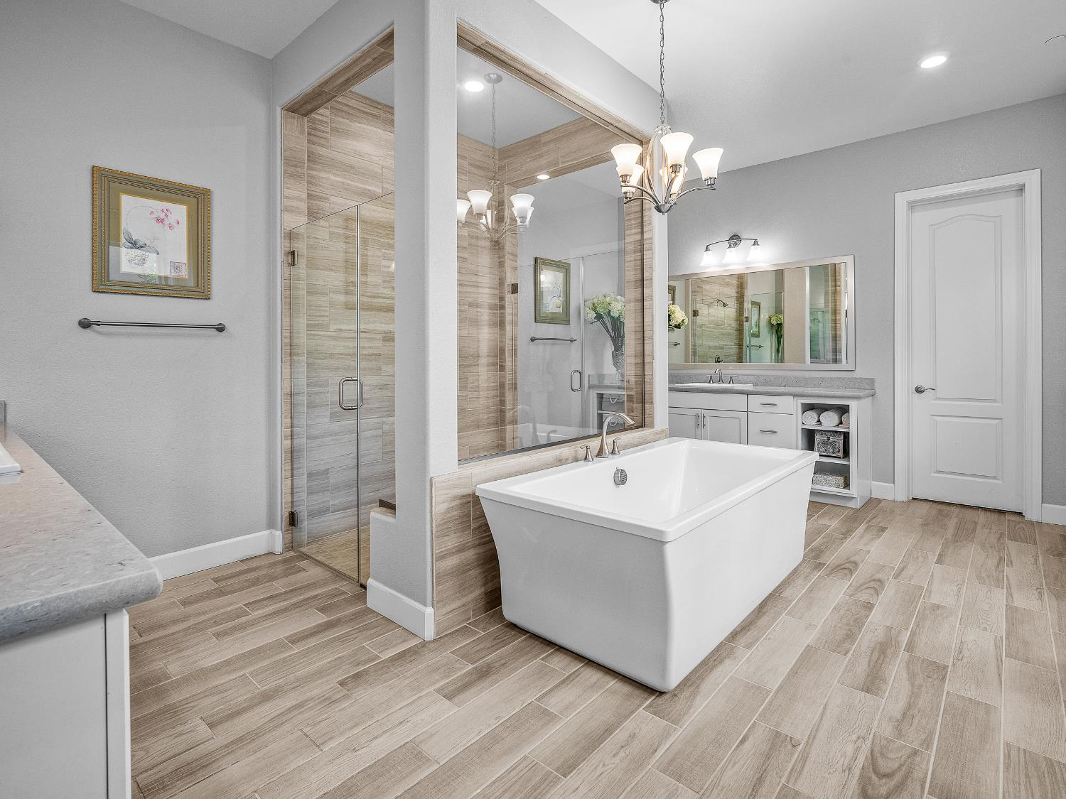 El Dorado Hills, California 95762, United States, 3 Bedrooms Bedrooms, ,4 BathroomsBathrooms,Residential,Pending,191443