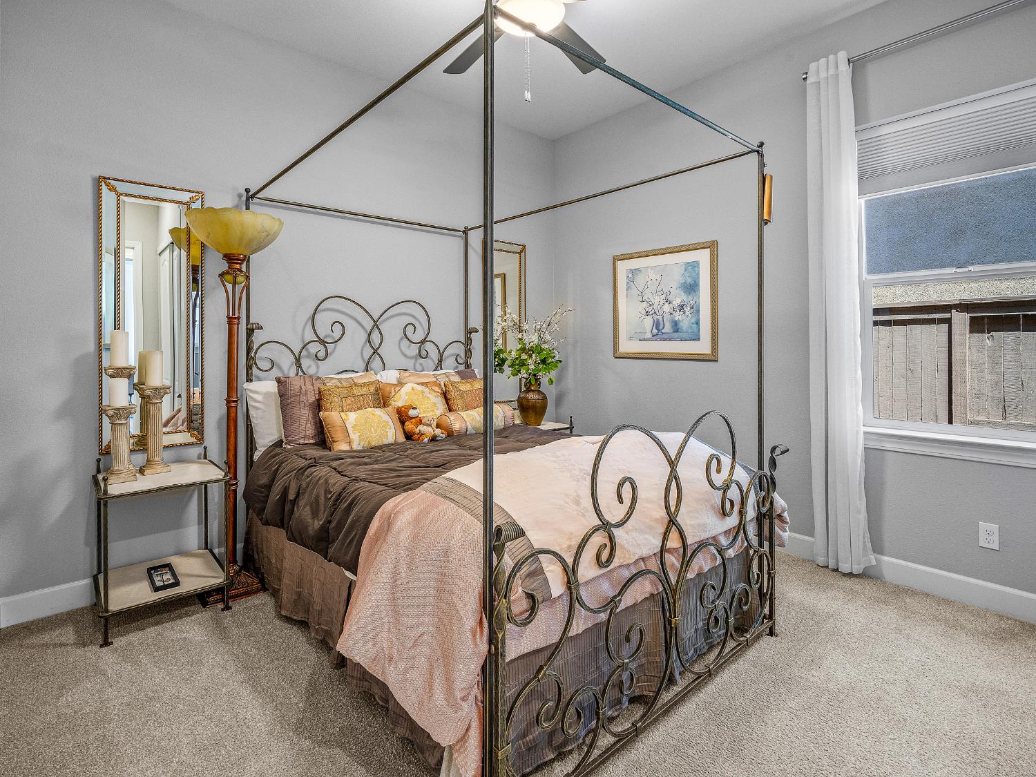 El Dorado Hills, California 95762, United States, 3 Bedrooms Bedrooms, ,4 BathroomsBathrooms,Residential,Pending,191443