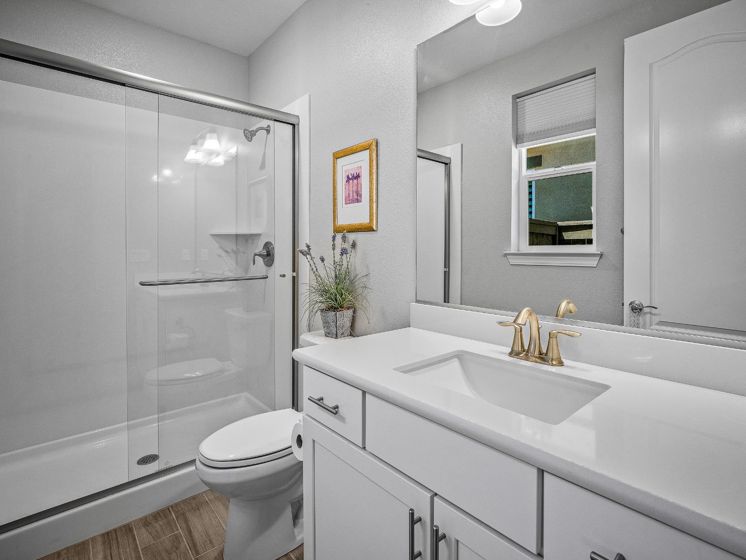 El Dorado Hills, California 95762, United States, 3 Bedrooms Bedrooms, ,4 BathroomsBathrooms,Residential,Pending,191443