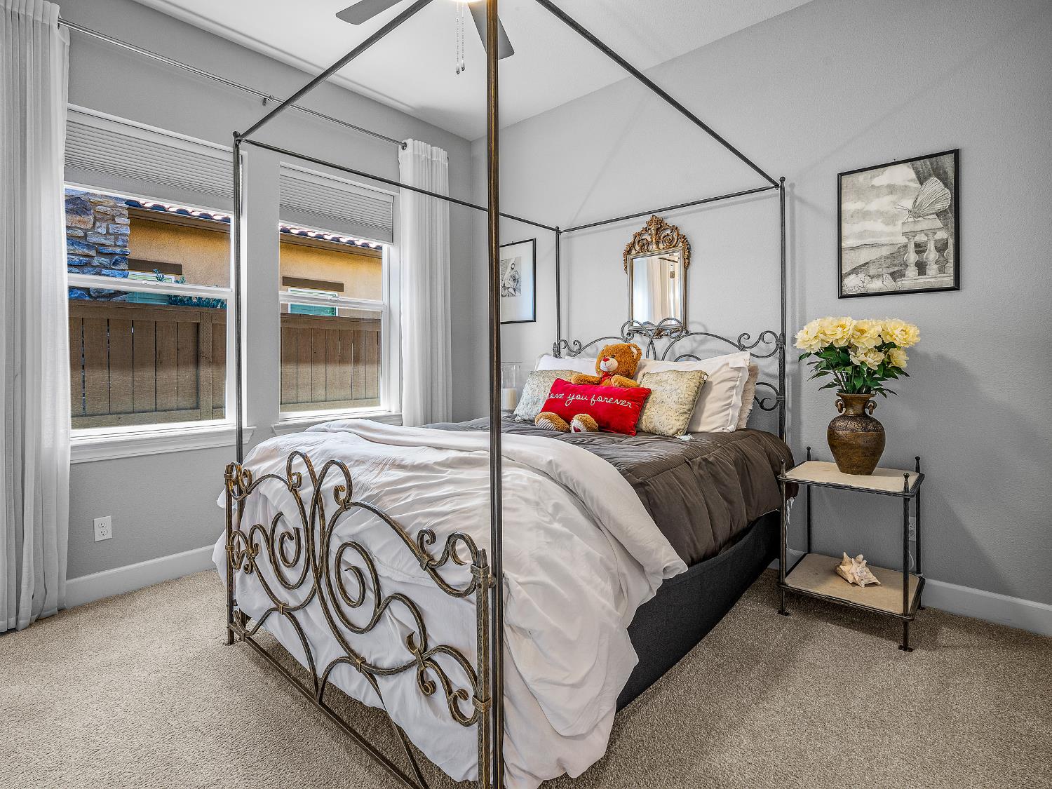 El Dorado Hills, California 95762, United States, 3 Bedrooms Bedrooms, ,4 BathroomsBathrooms,Residential,Pending,191443