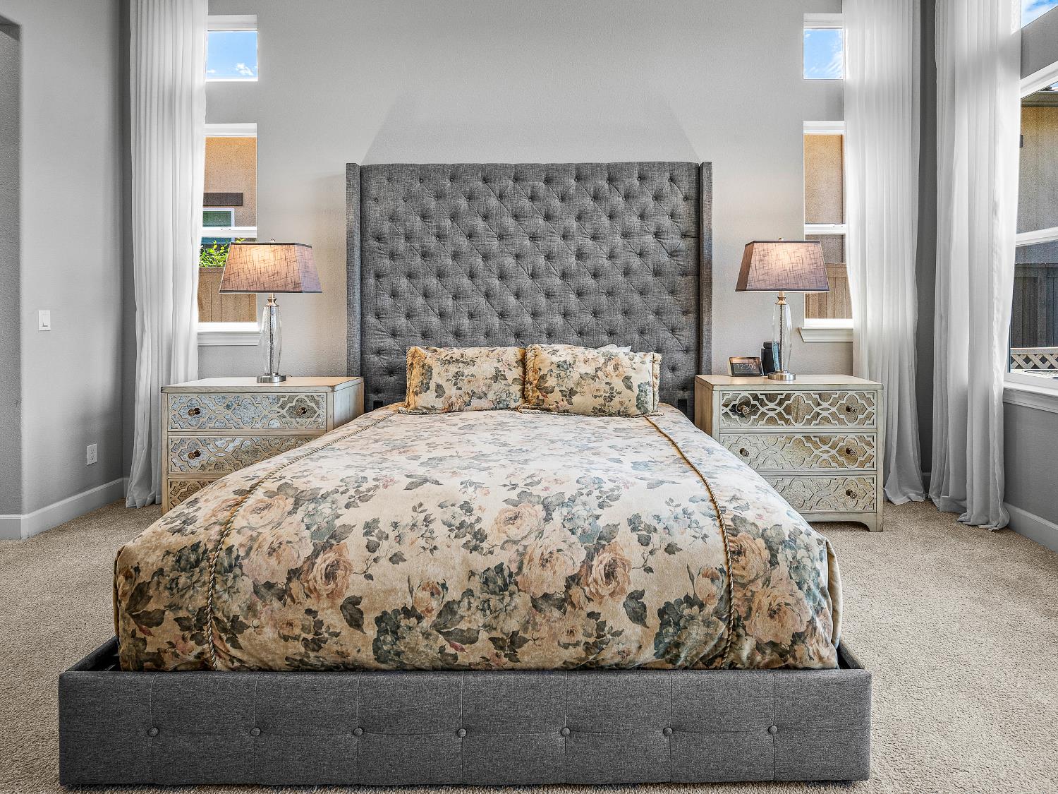 El Dorado Hills, California 95762, United States, 3 Bedrooms Bedrooms, ,4 BathroomsBathrooms,Residential,Pending,191443