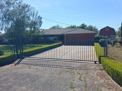 2489 N Beecher Road Stockton CA 95215