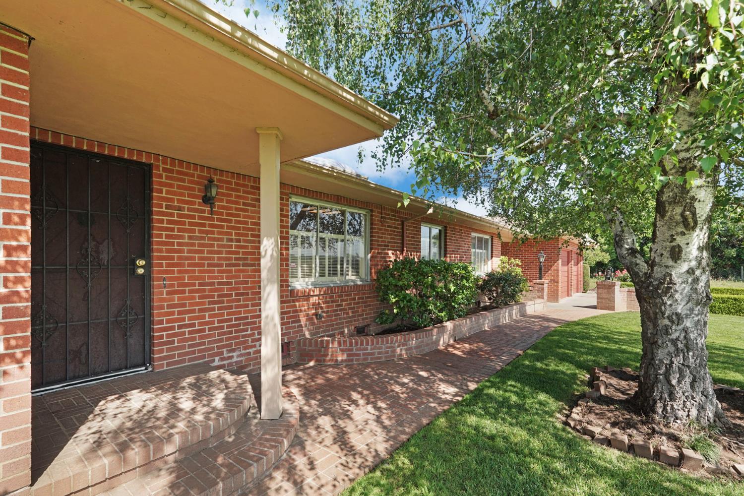 2489 N Beecher Road