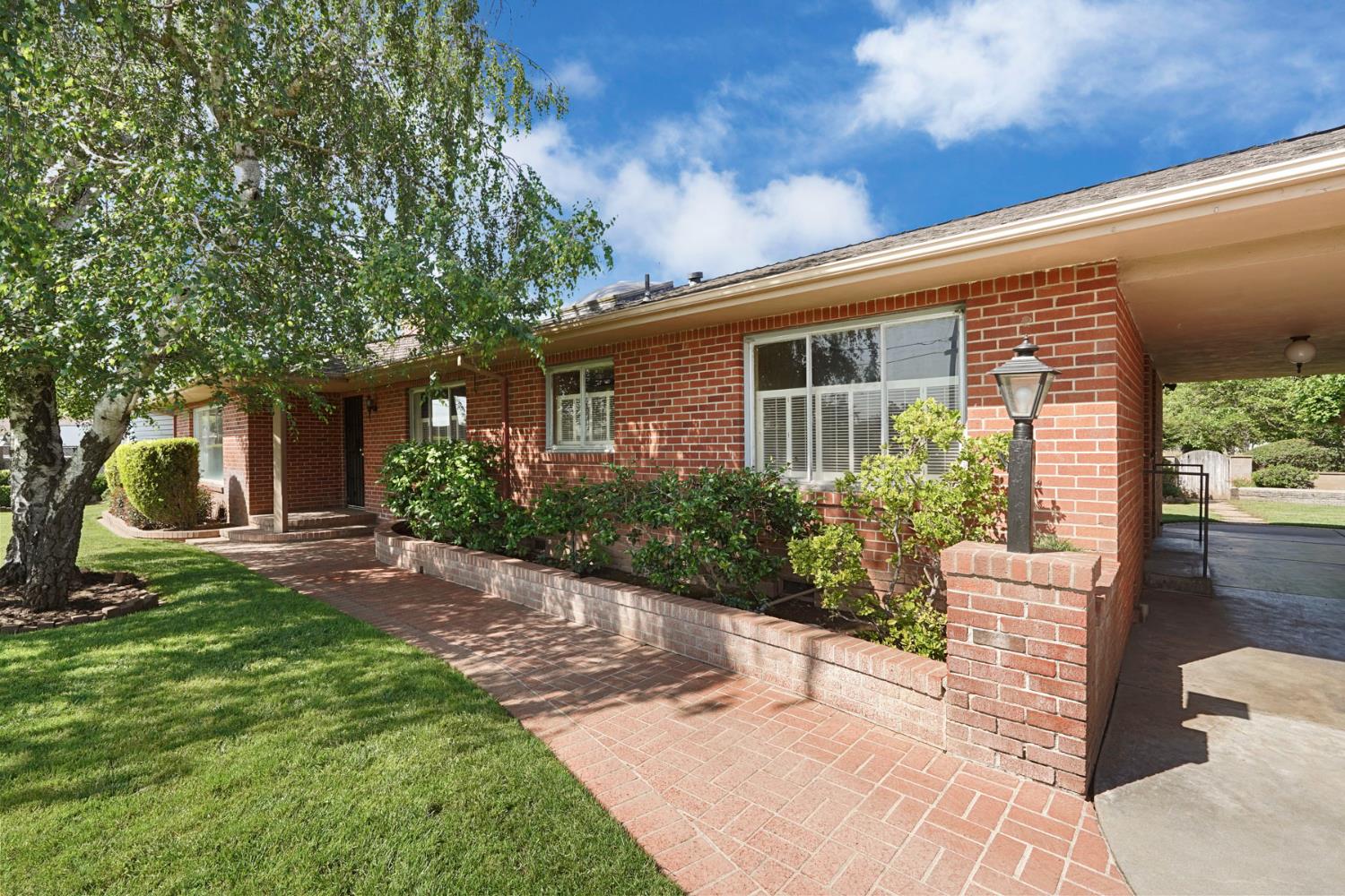 2489 N Beecher Road