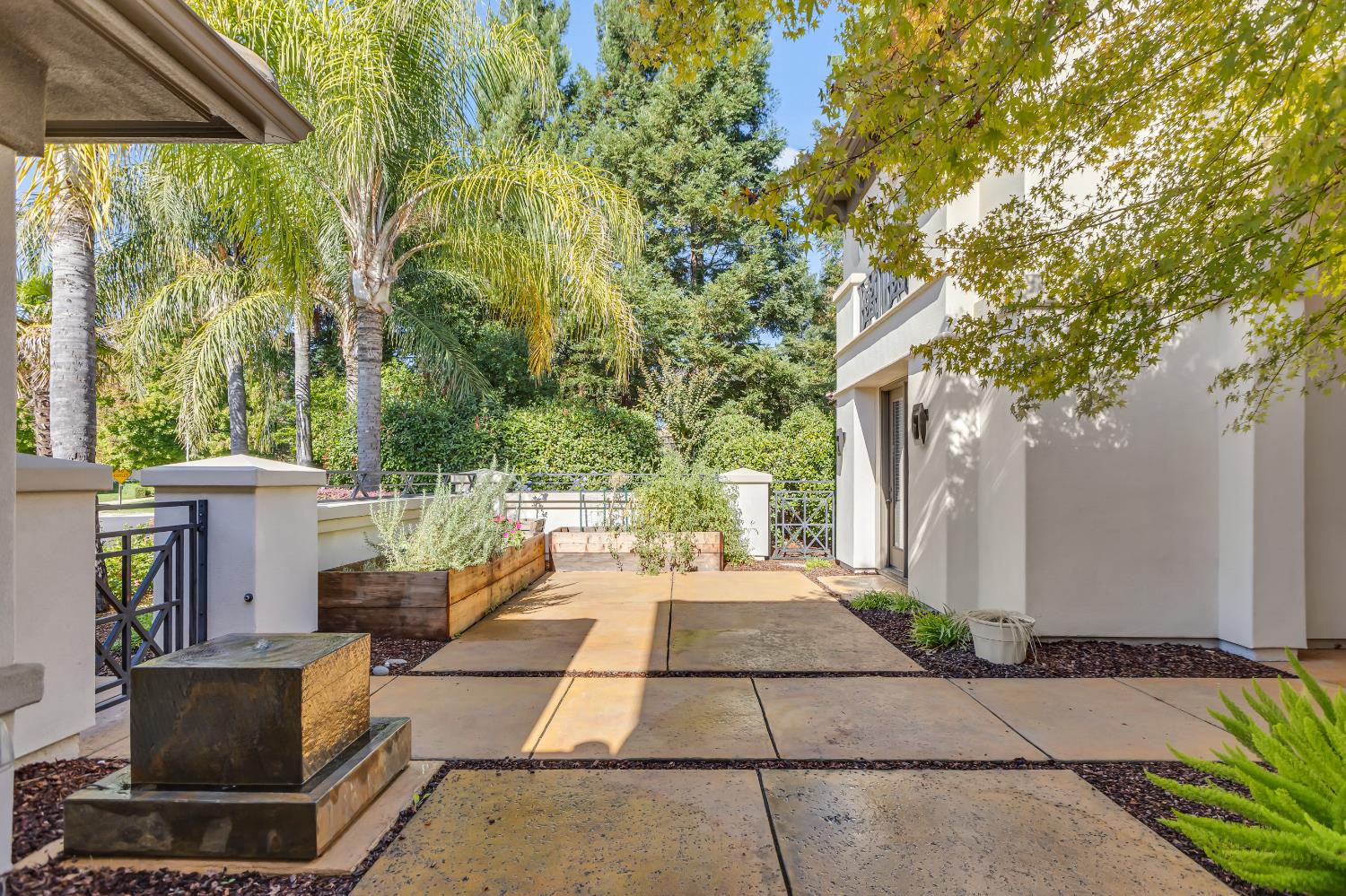 8755 Brookdale Circle