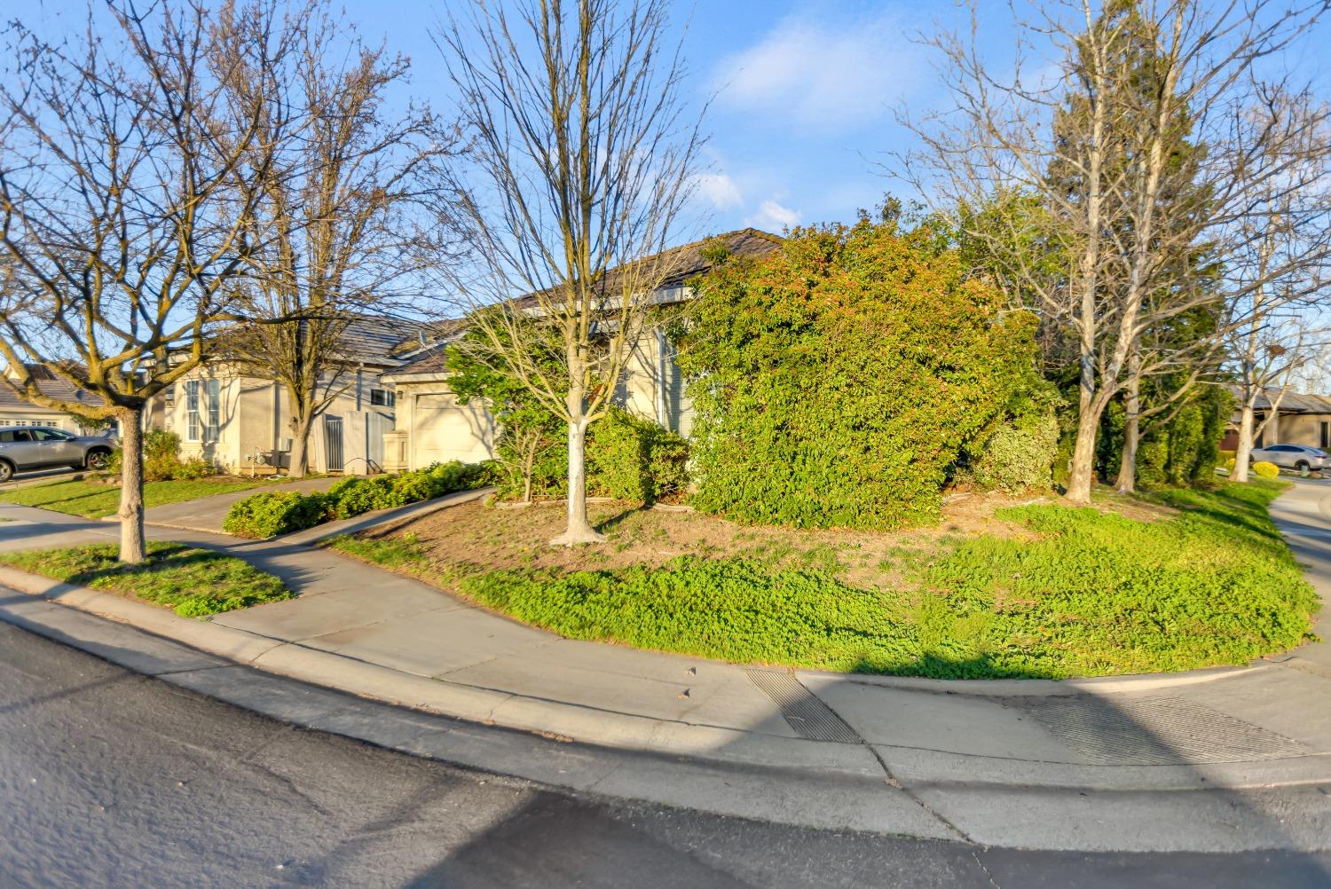 9311 Lakepoint Drive