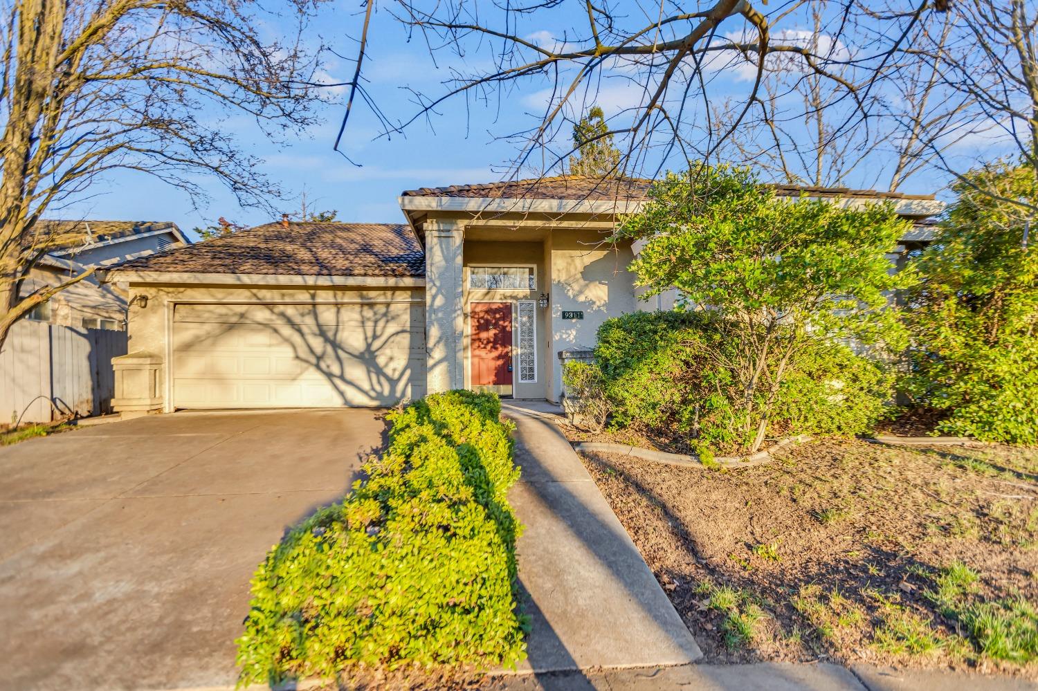 9311 Lakepoint Drive