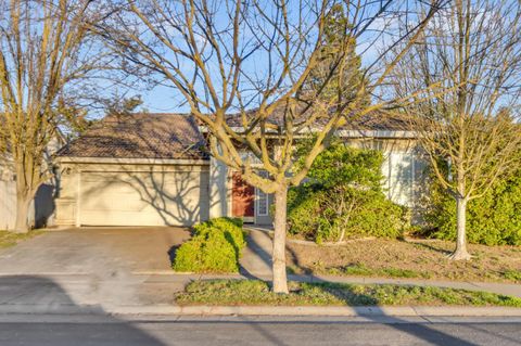 9311 Lakepoint Drive, Elk Grove, CA 95758 - MLS#: 225047575