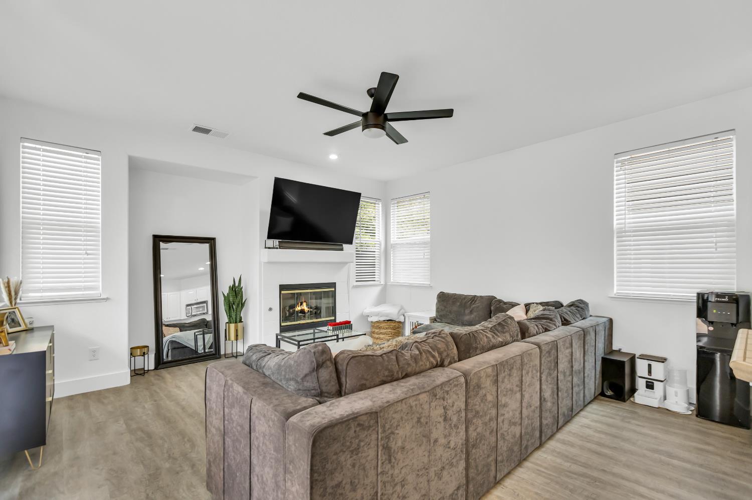 811 Regency Park Circle