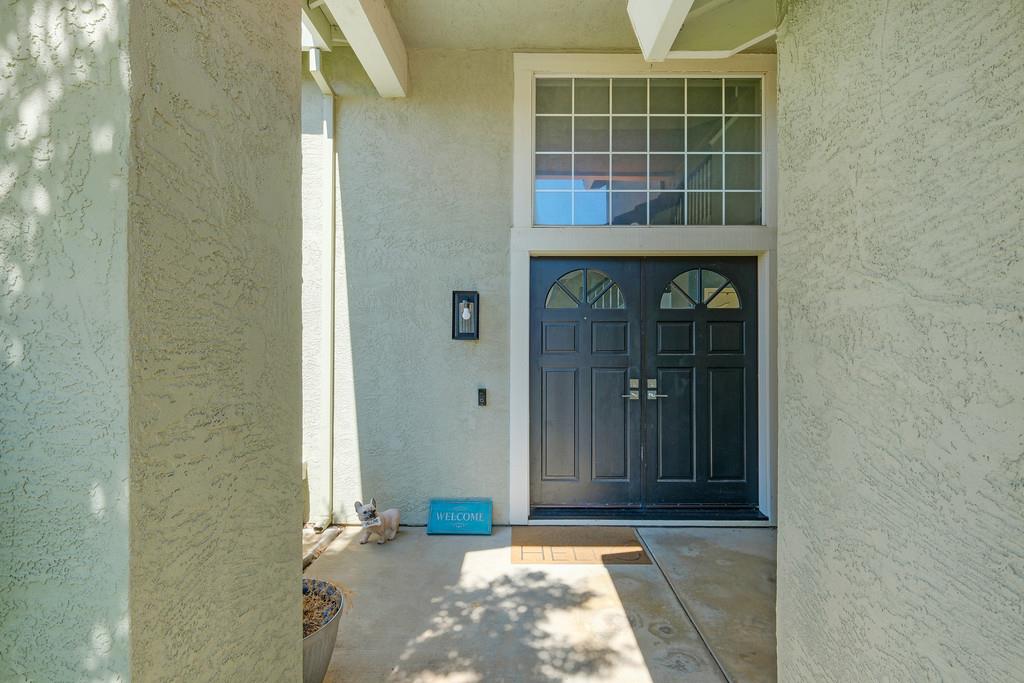 3209 El Valle Way