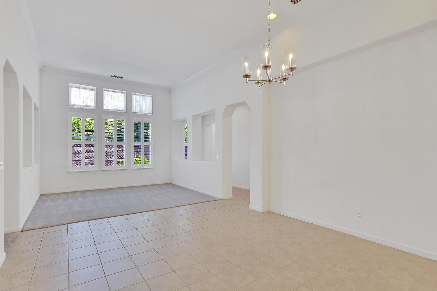 15 Cristalla Place