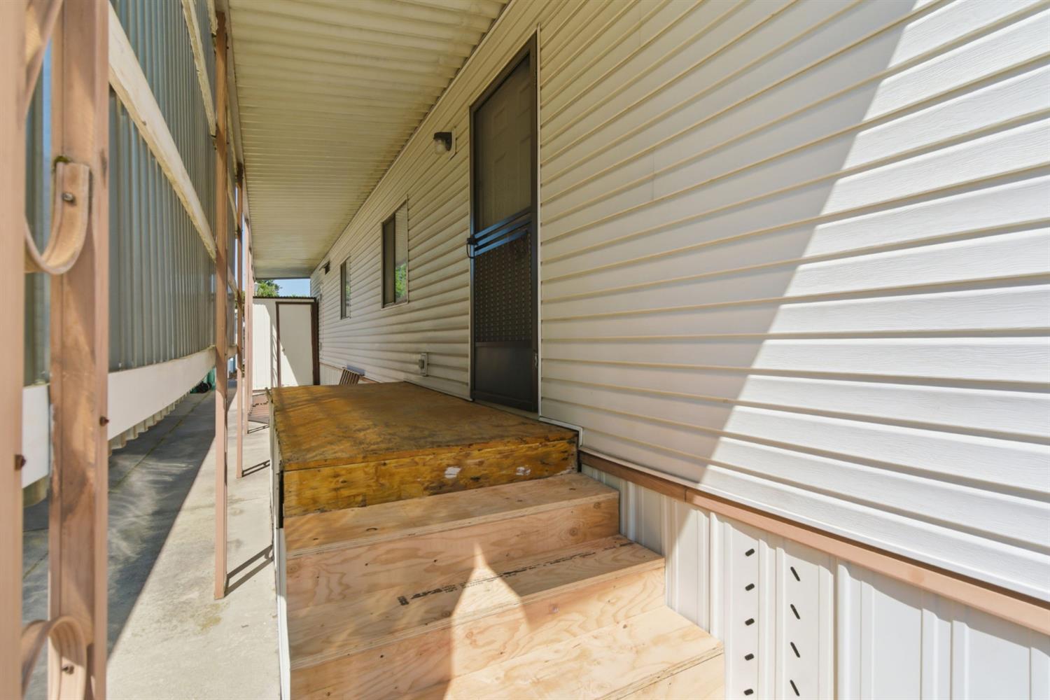 471 Almond Drive 4