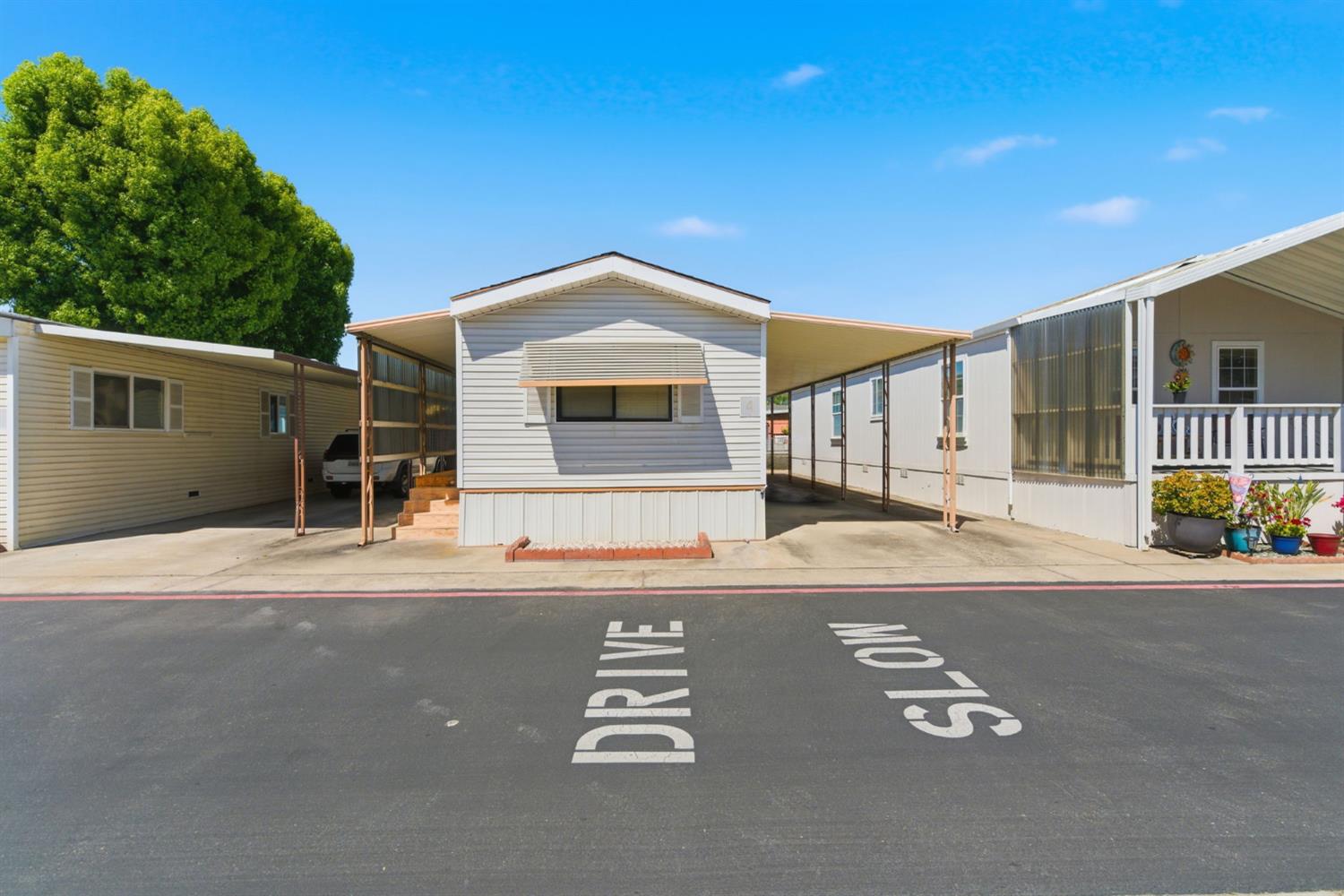 471 Almond Drive 4
