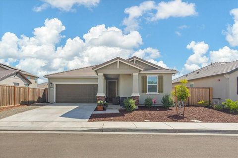 680 Bilston Drive, Patterson, CA 95363 - MLS#: 225039795