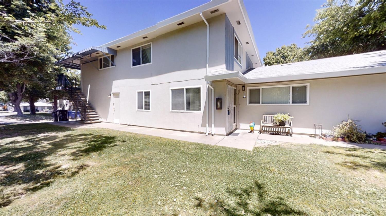 6225 Longford 2
