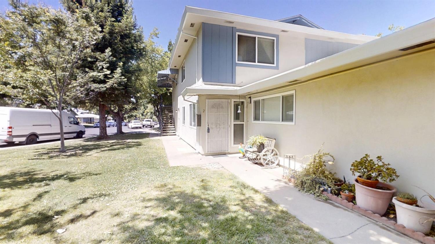 6225 Longford 2