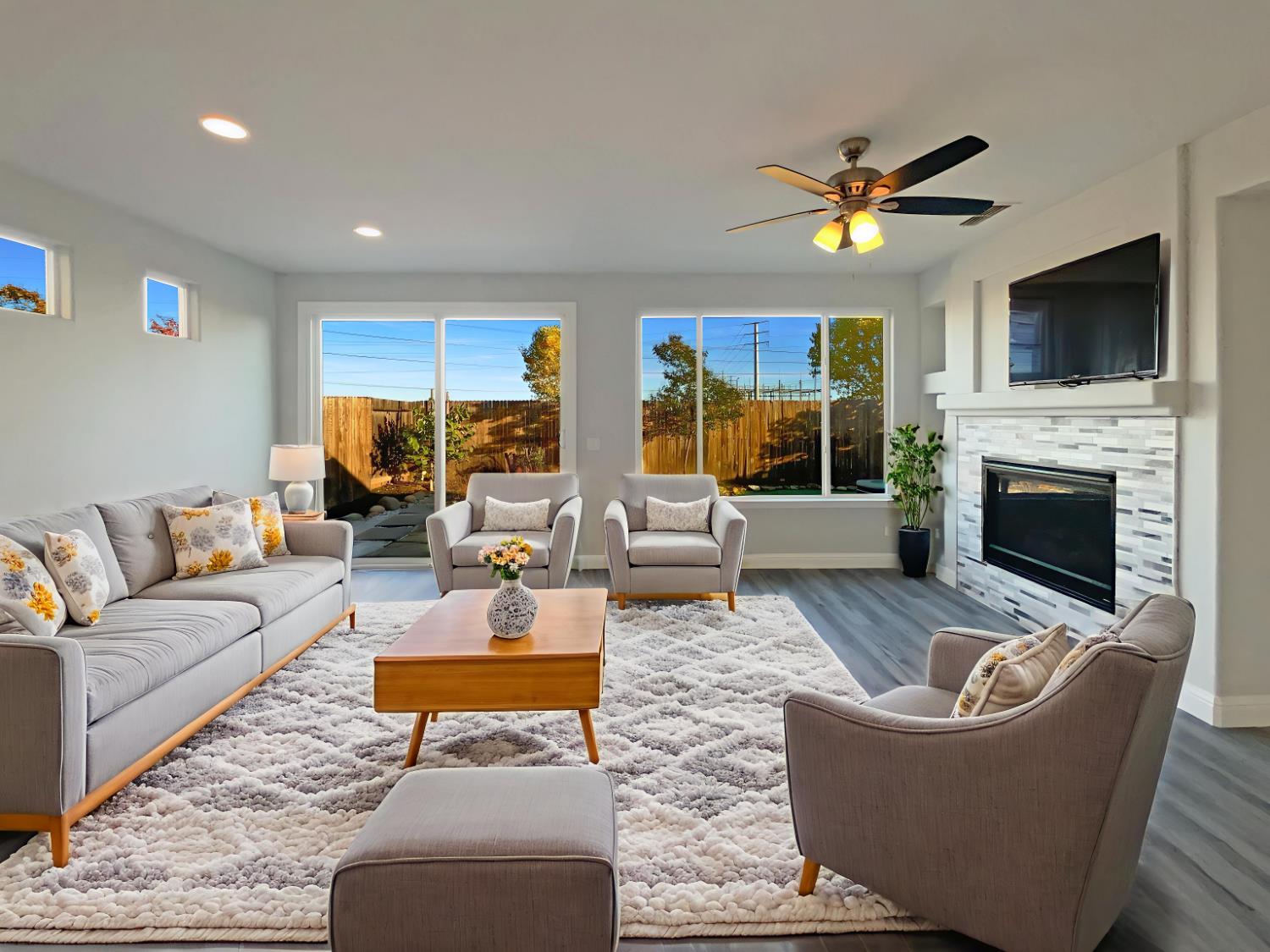 4087 Preserve Way