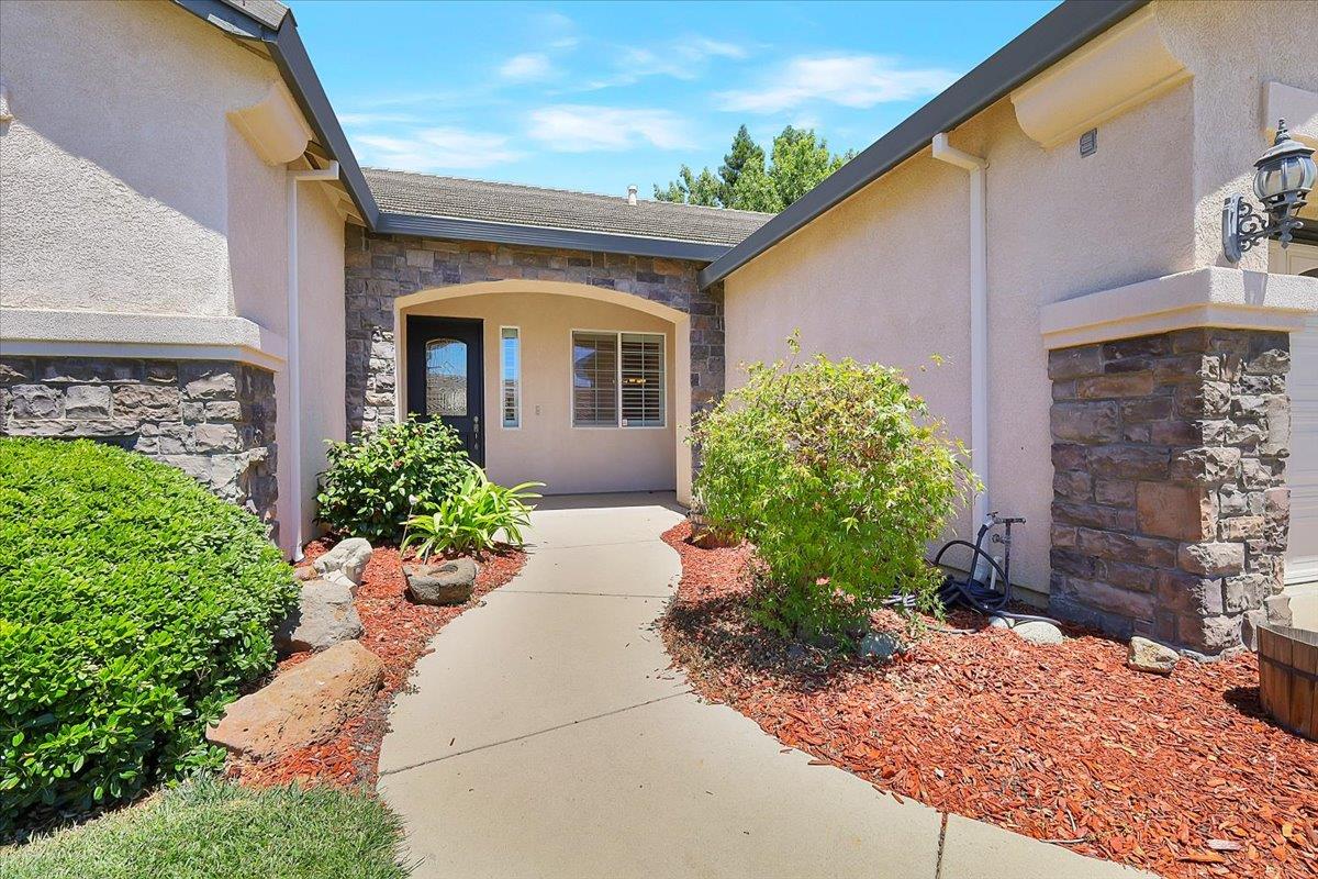 1871 Malkit Ct