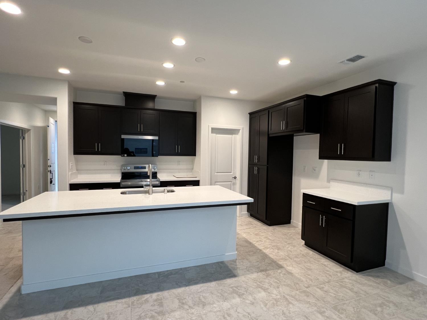 2628 Night Bloom Way