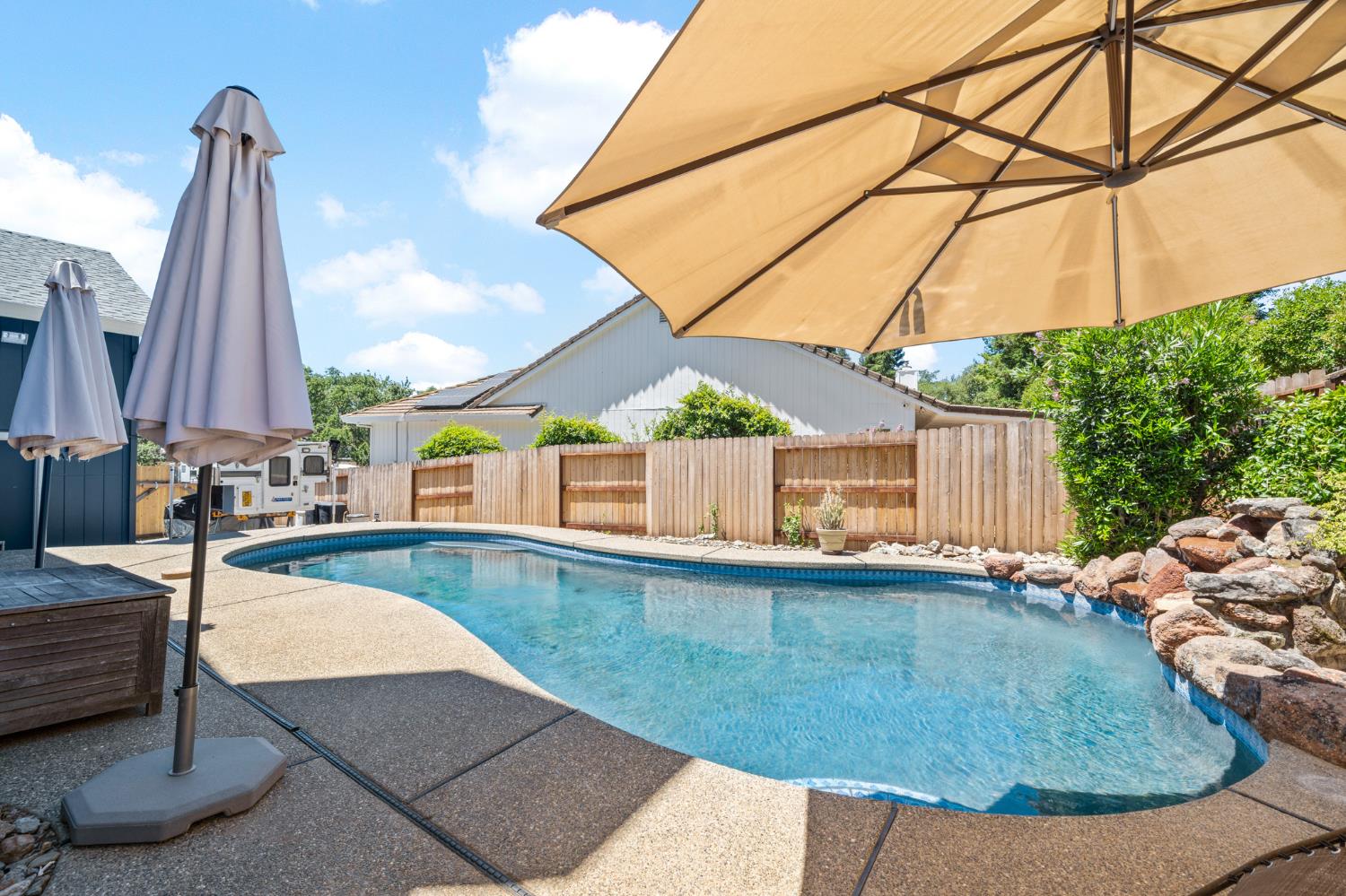 2535 Country Club Drive