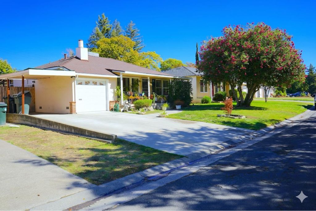 Photo of 4205 Lyle Street, Sacramento, CA 95821 (MLS # 225132001)