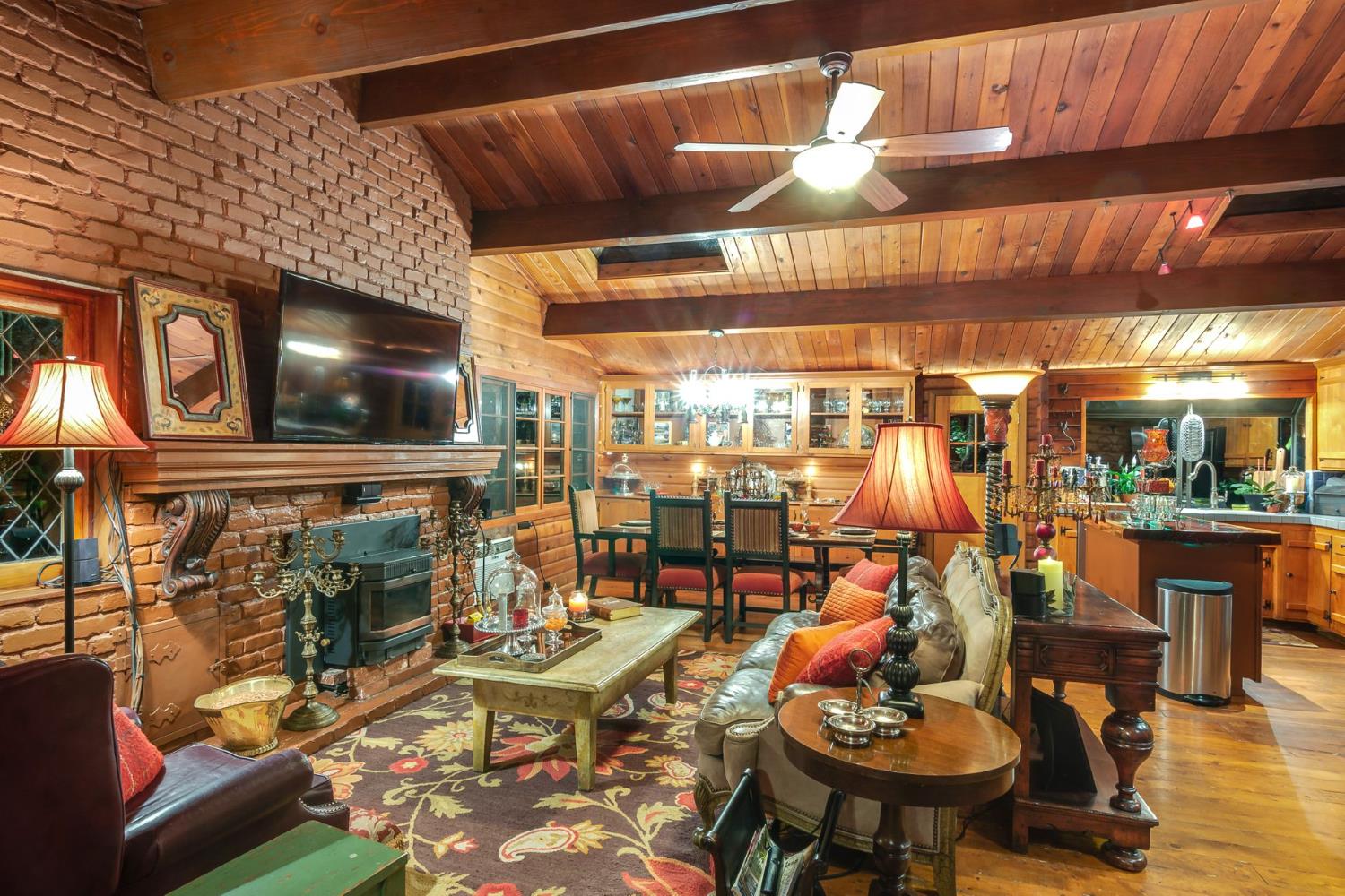 7333 Surette Lane