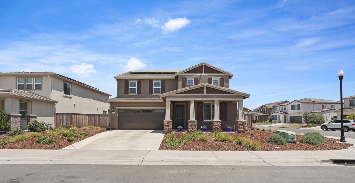 10469 Fendi Way