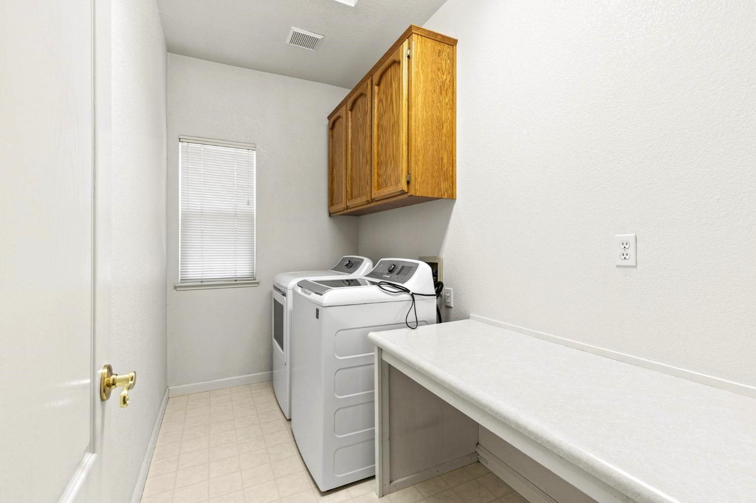 Yuba City, California 95993, United States, 4 Bedrooms Bedrooms, ,2 BathroomsBathrooms,Residential,Active,96659