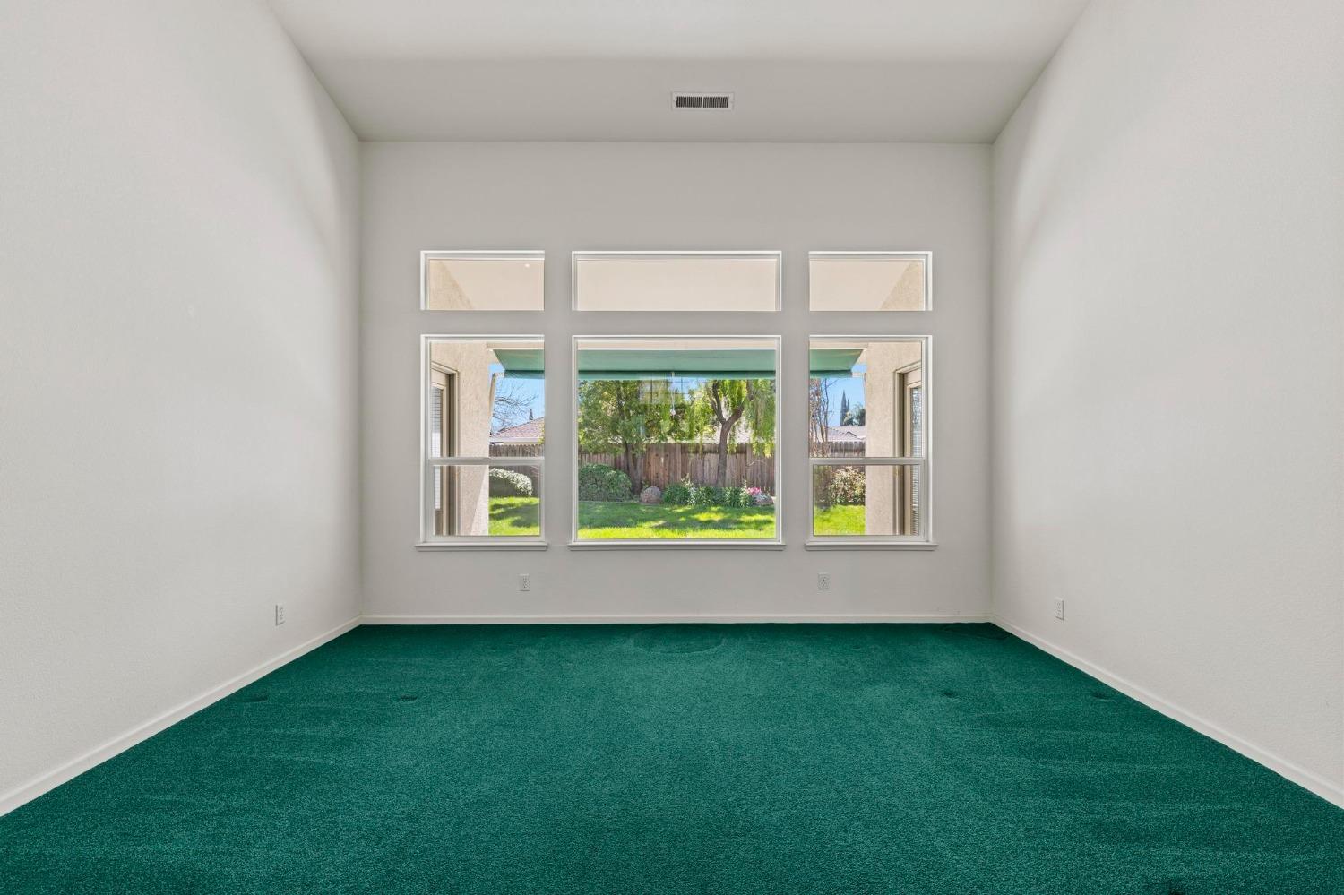 Yuba City, California 95993, United States, 4 Bedrooms Bedrooms, ,2 BathroomsBathrooms,Residential,Active,96659