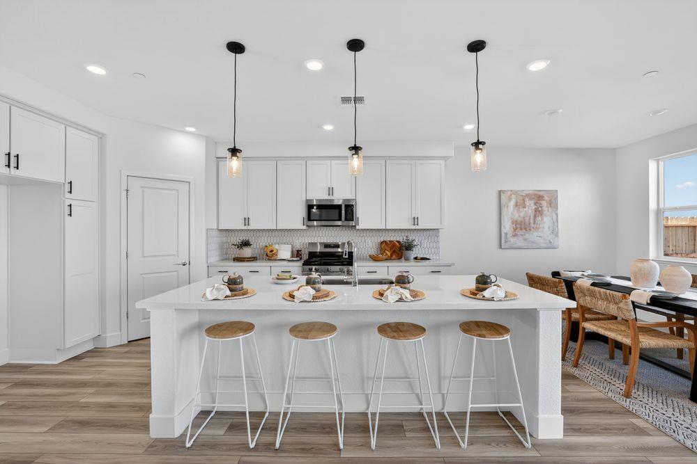 9975 Common Yarrow Way