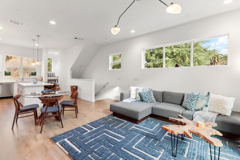 425 Outrigger Lane West Sacramento CA 95605