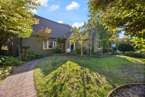 4408 T Street Sacramento CA 95819